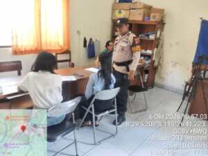 Polsek Sidemen Laksanakan Kegiatan Yustisi, Sasar Pendataan dan Pemeriksaan Identitas Wisatawan Asing