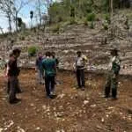 Wujudkan Pembangunan Merata, Satgas TMMD 130 Sumba Barat Buka Jalan untuk Tingkatkan Kesejahteraan Warga