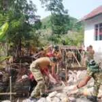 Wujudkan Lingkungan Sehat, Satgas TMMD Kodim 1613/Sumba Barat Percepat Pembangunan MCK di Tanarighu