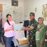 HUT ke-81 TNI, Dandim Sumba Timur Anjangsana ke Keluarga Anggota Penyandang Disabilitas